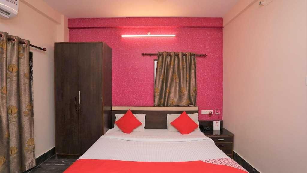 Oyo Royal Ruby Enclave Hotel Puri Kültér fotó